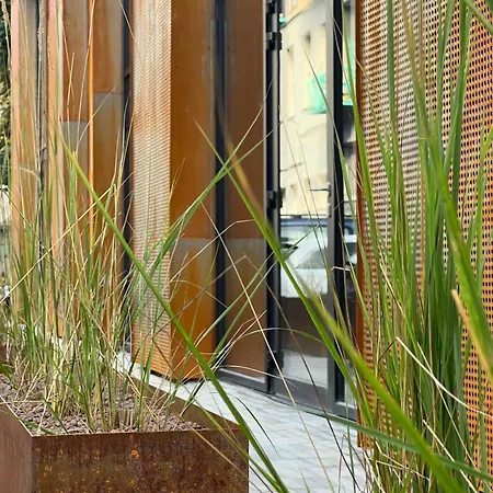 Cozy & Stylish Loft Near The Center *