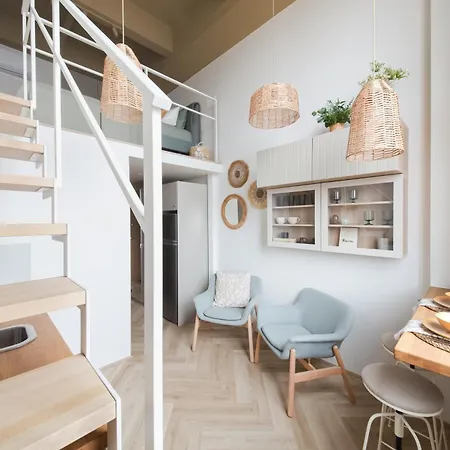 公寓 Cozy & Stylish Loft Near The Center *