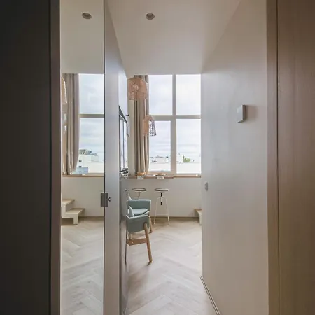 公寓 Cozy & Stylish Loft Near The Center