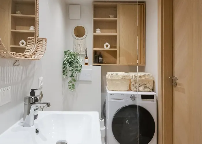 Cozy & Stylish Loft Near The Center Апартаменты