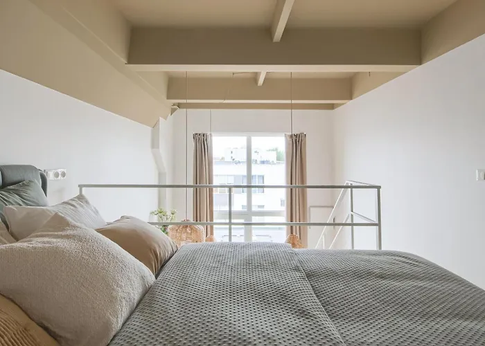 Cozy & Stylish Loft Near The Center Appartement